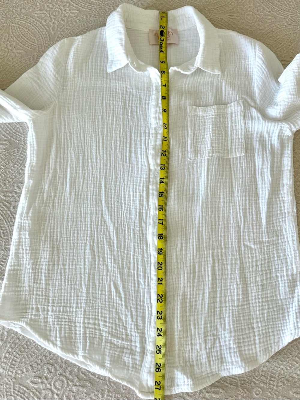 Francesca’s Audrey Parks White Button Down Shirt Beach Wear 100% Cotton - Picture 8 of 10